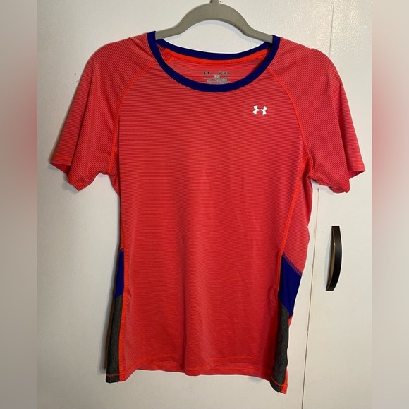 Under Armour Heatgear Fitted Neon Pink Womens Short Leave Active Top Size Medium - Picture 1 of 5